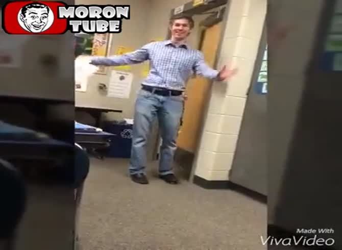 Video: You will want to learn Spanish because of this wonderful tutor
